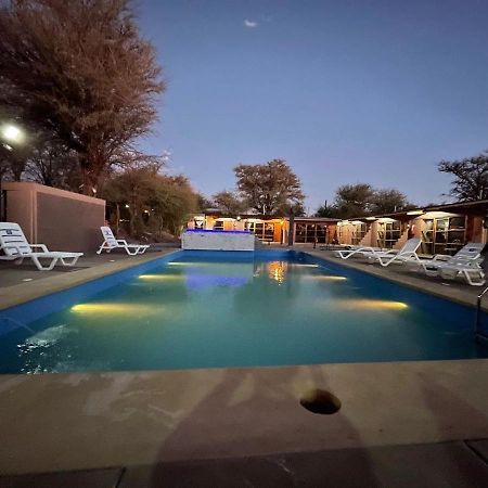 Lodge Hostal Qiru Atacama Сан Педро де Атакама Екстериор снимка